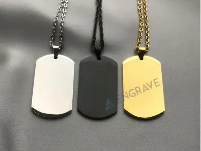 Армійський жетон з гравіюванням